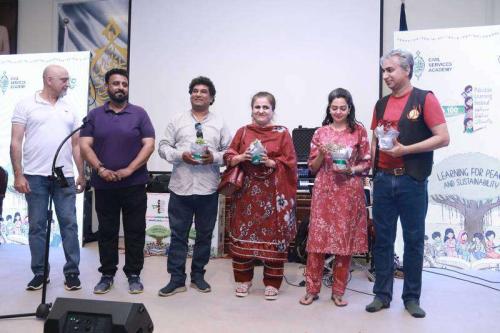 Aman-aur-Rawadaari-Kay-Geet-with-the-iconic-Laal-Band-96